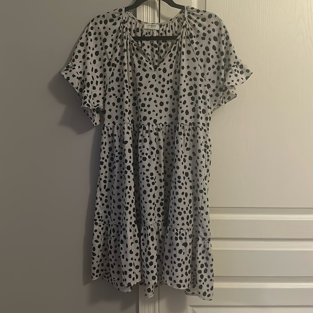 Black and white dress